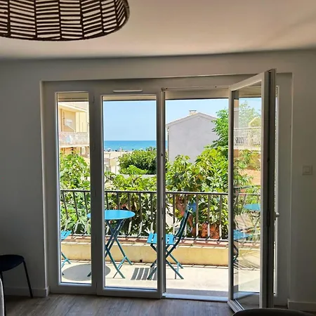 Les De La Apartman